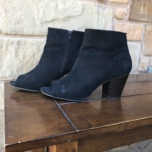 Old navy heels/booties